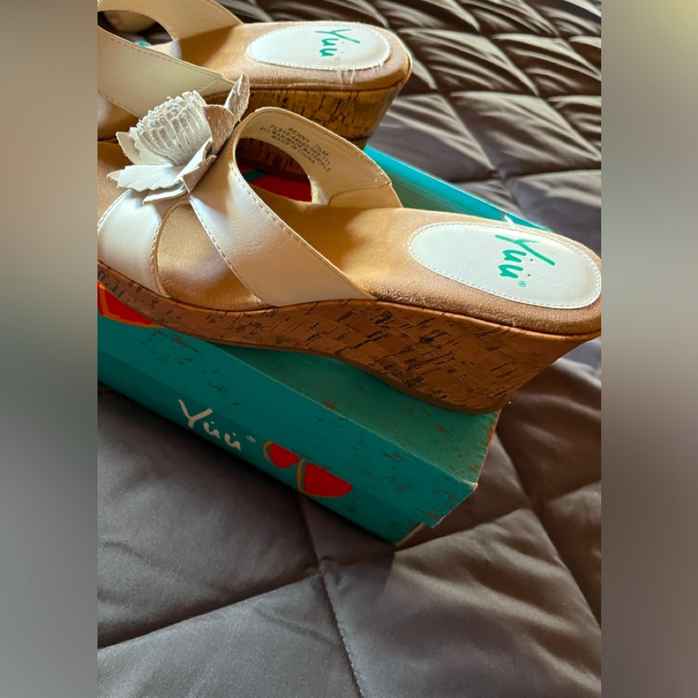 Summer Sandals-Closet clear out!